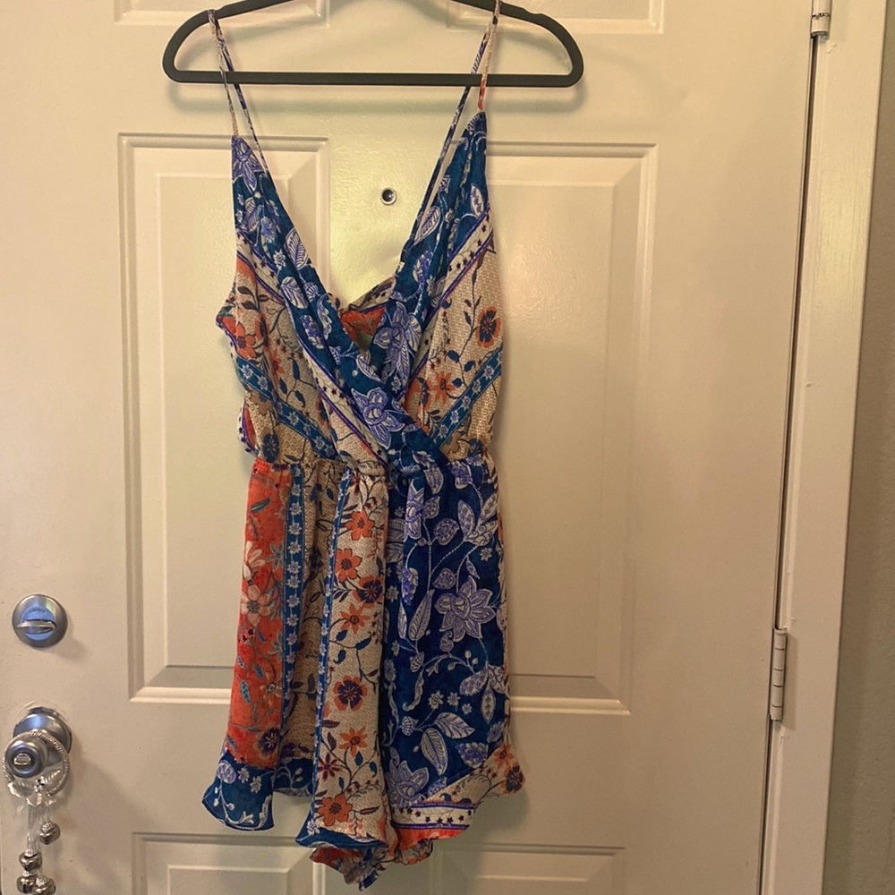 Plus Size - Flirty Back Out Ruffled Romper - 1X